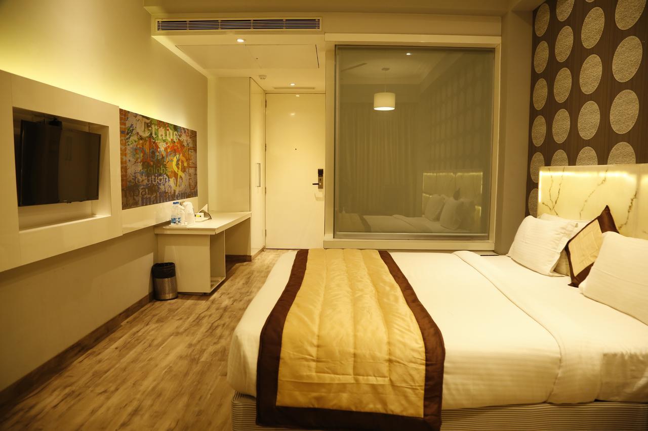 Hotel Orange Агра Экстерьер фото
