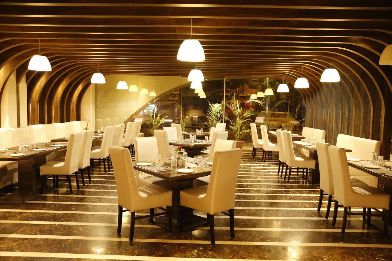 Hotel Orange Агра Экстерьер фото