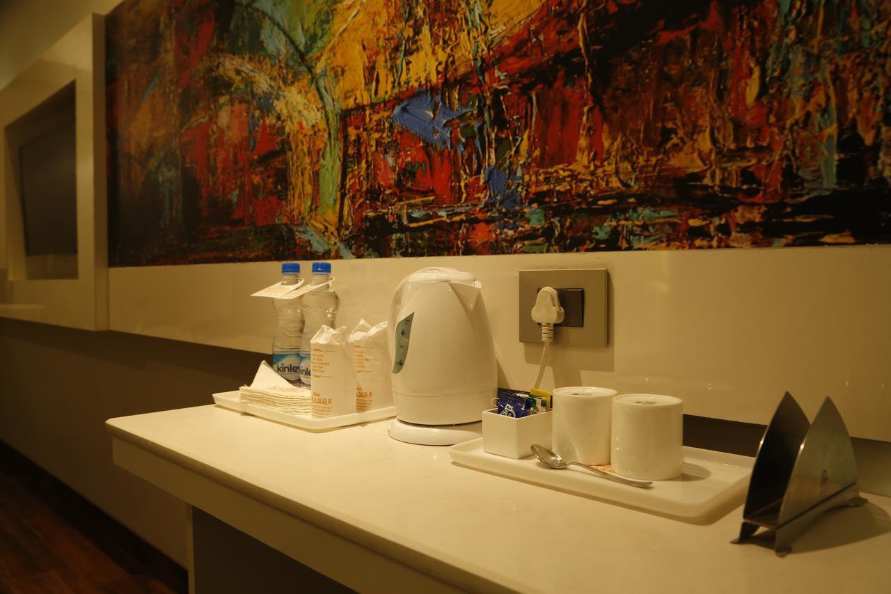 Hotel Orange Агра Экстерьер фото
