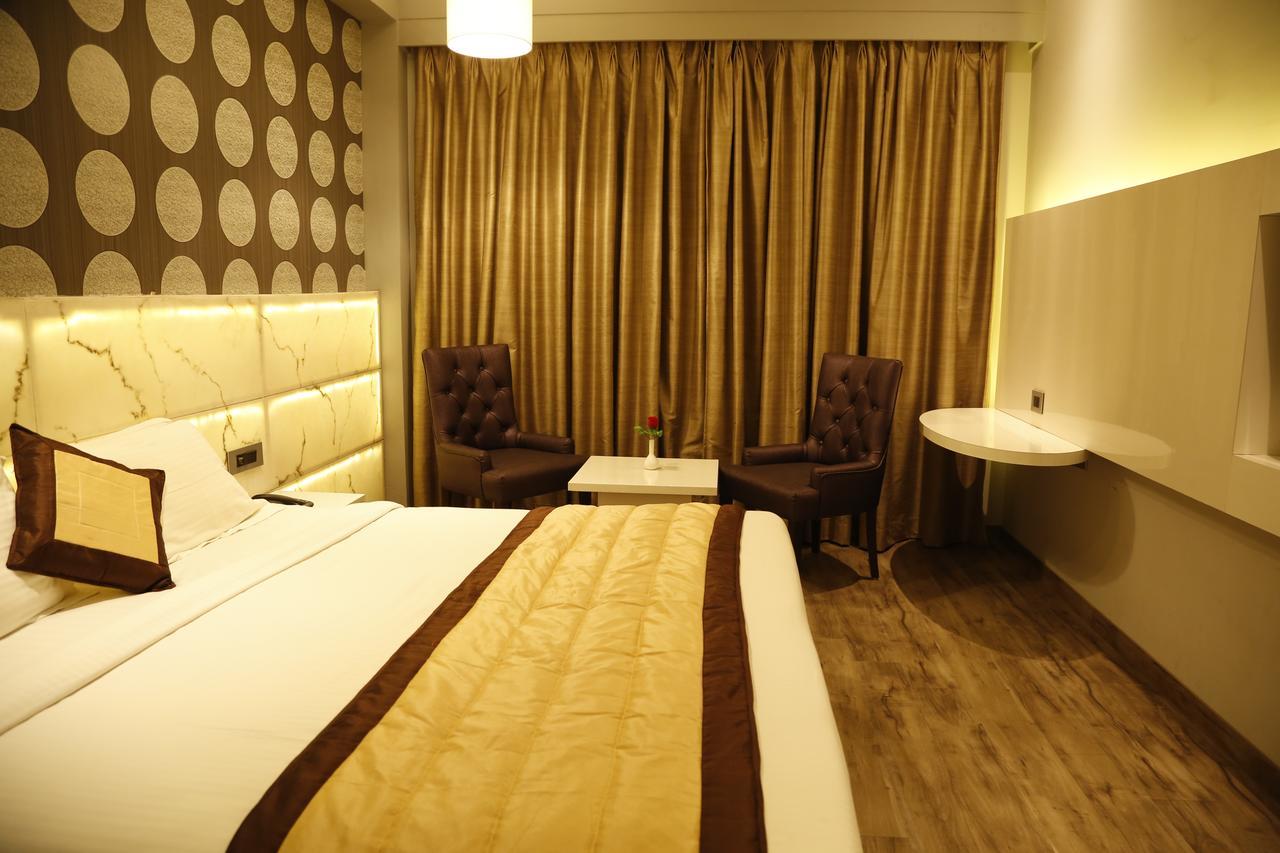 Hotel Orange Агра Экстерьер фото